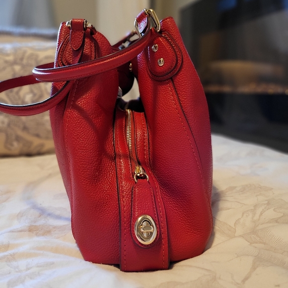 Coach shoulder bag NWOT - Picture 2 of 10